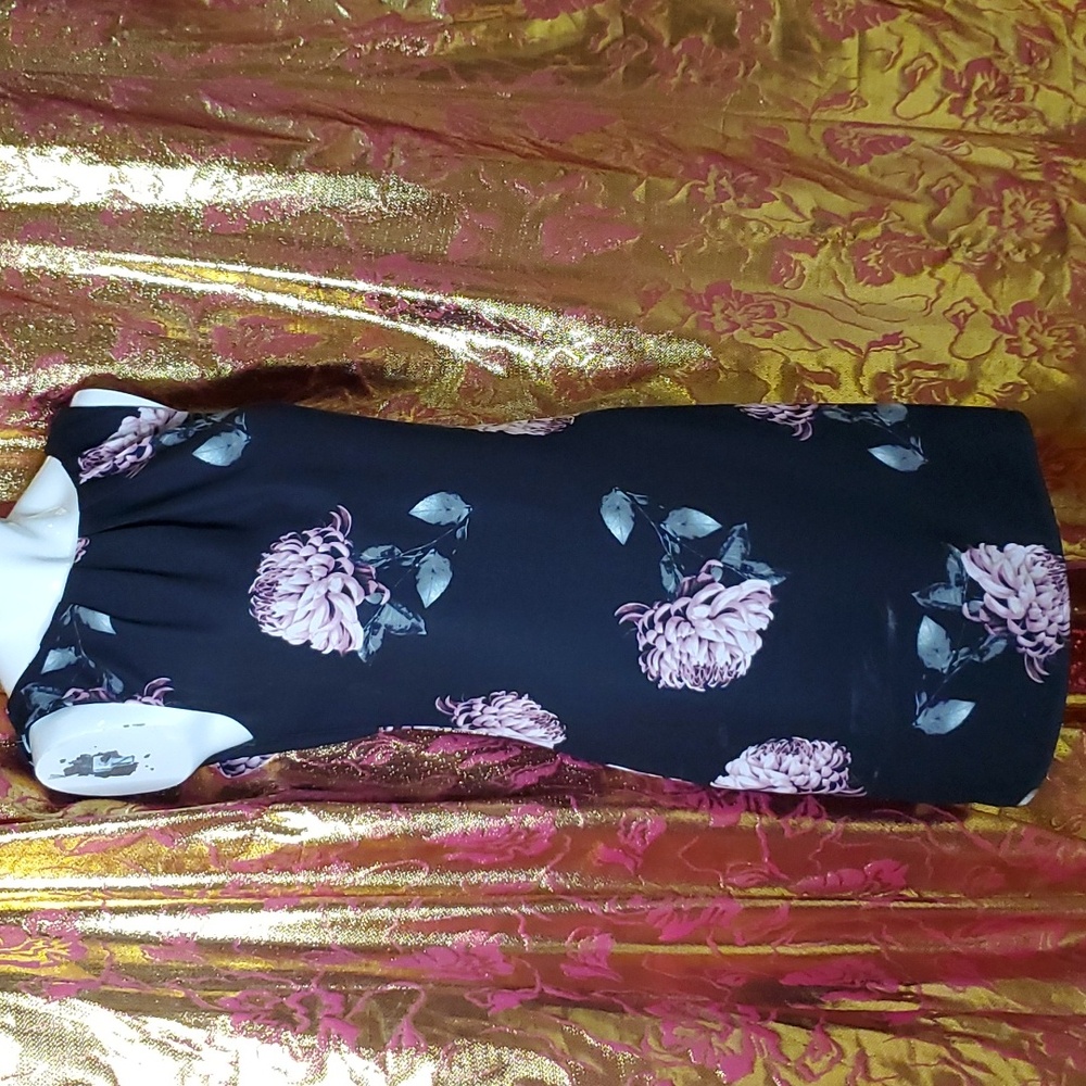 Business in front part in back dress! - Picture 4 of 12